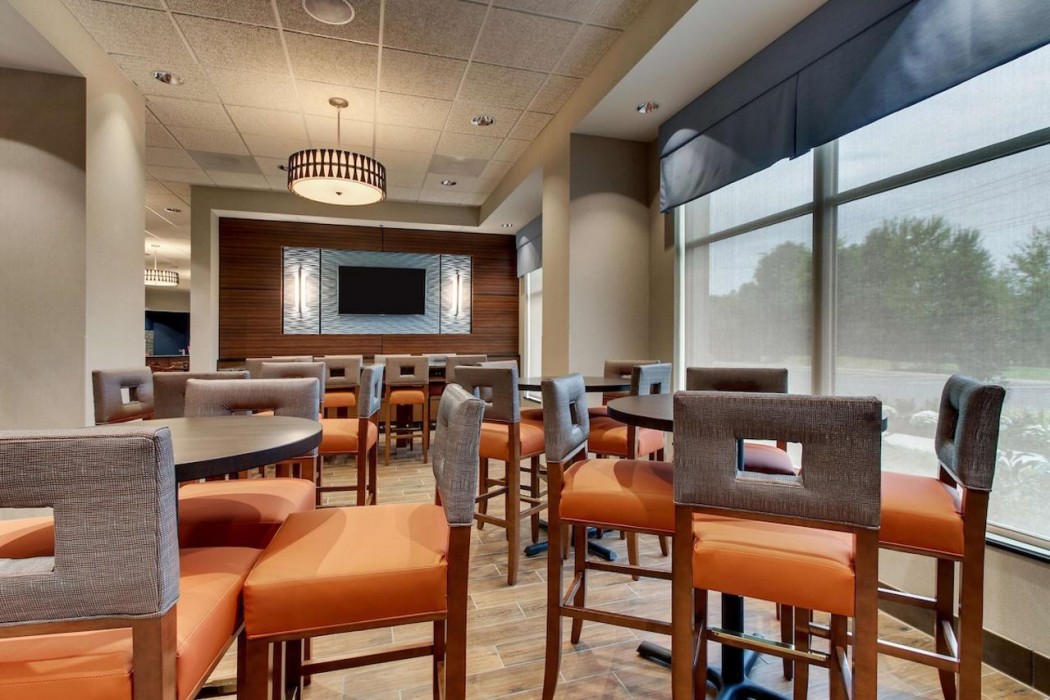 Drury Inn & Suites Knoxville West 27/67