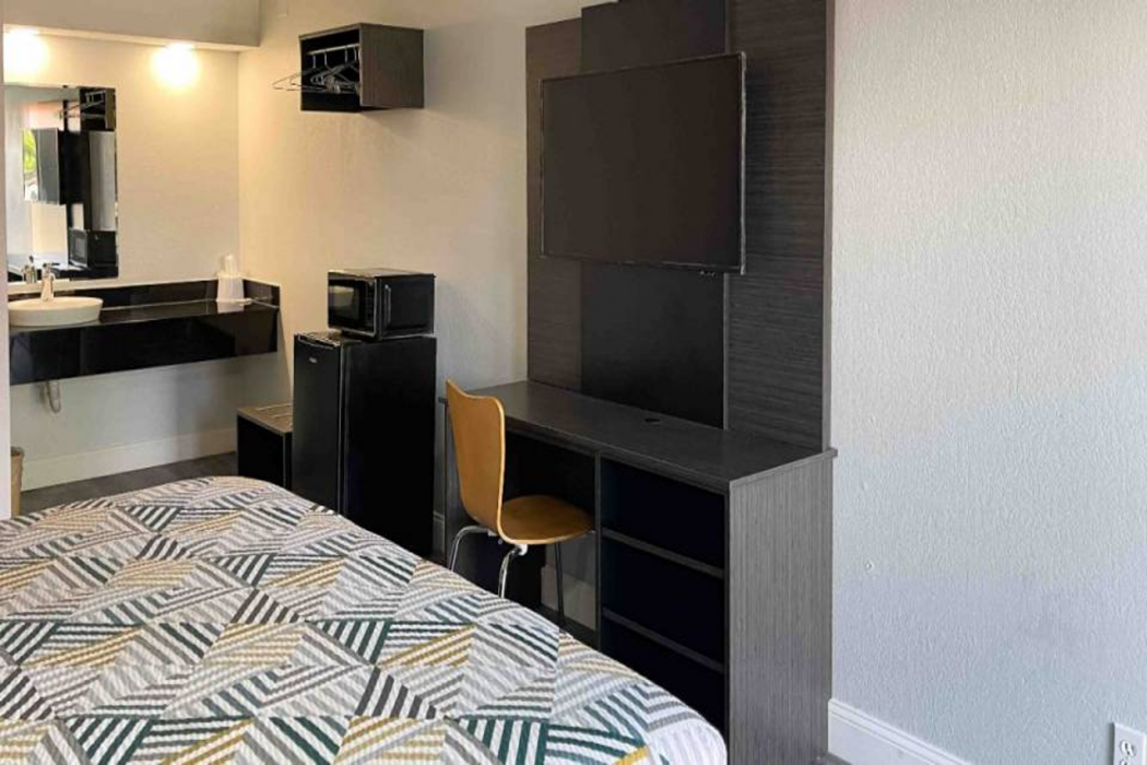 Motel6 Memphis, TN - Downtown 18/58