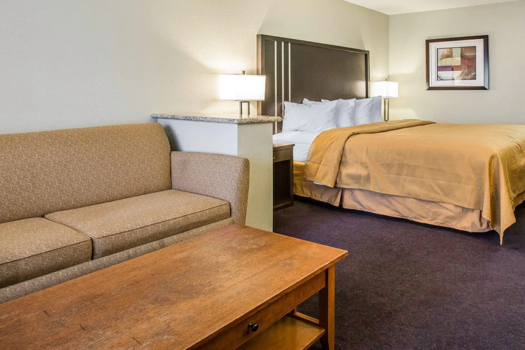 Quality Inn Suites Woodland Sacramento Airport 8/26