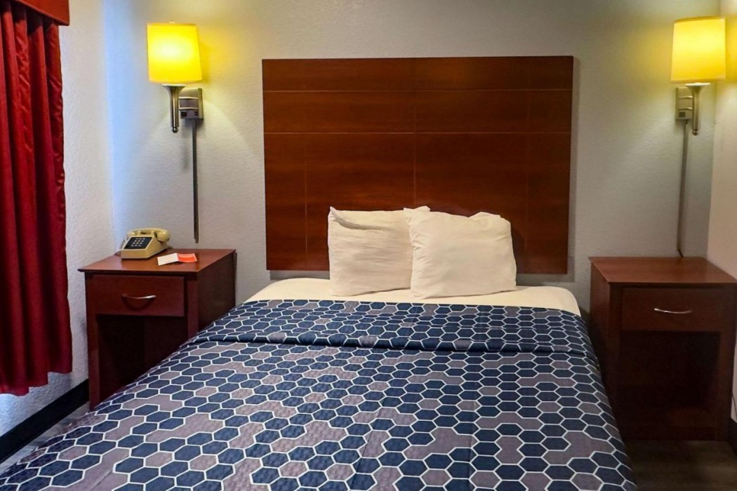 Econo Lodge Tucumcari Route 66 10/27