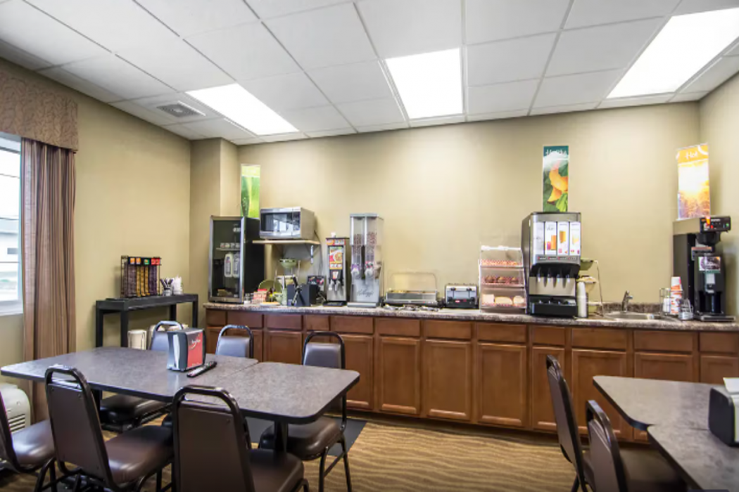Quality Inn & Suites Thompson 5/22