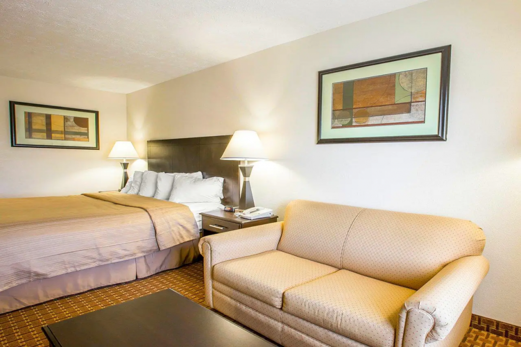 Quality Inn Dahlonega Near University 12/34
