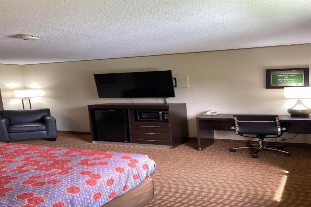 SureStay by Best Western Massena 14/28