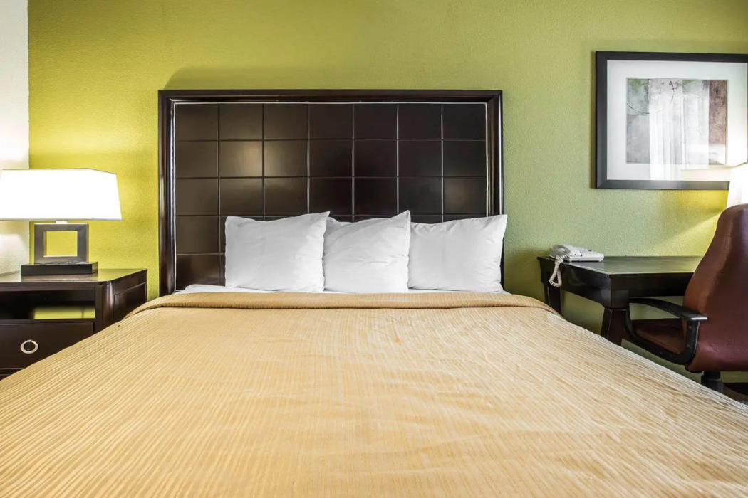 Quality Inn Greenwood Hwy 25 21/49
