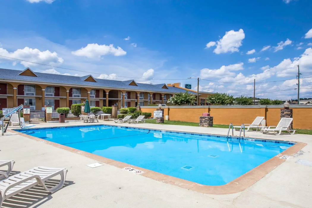 Quality Inn Greenwood Hwy 25 31/49