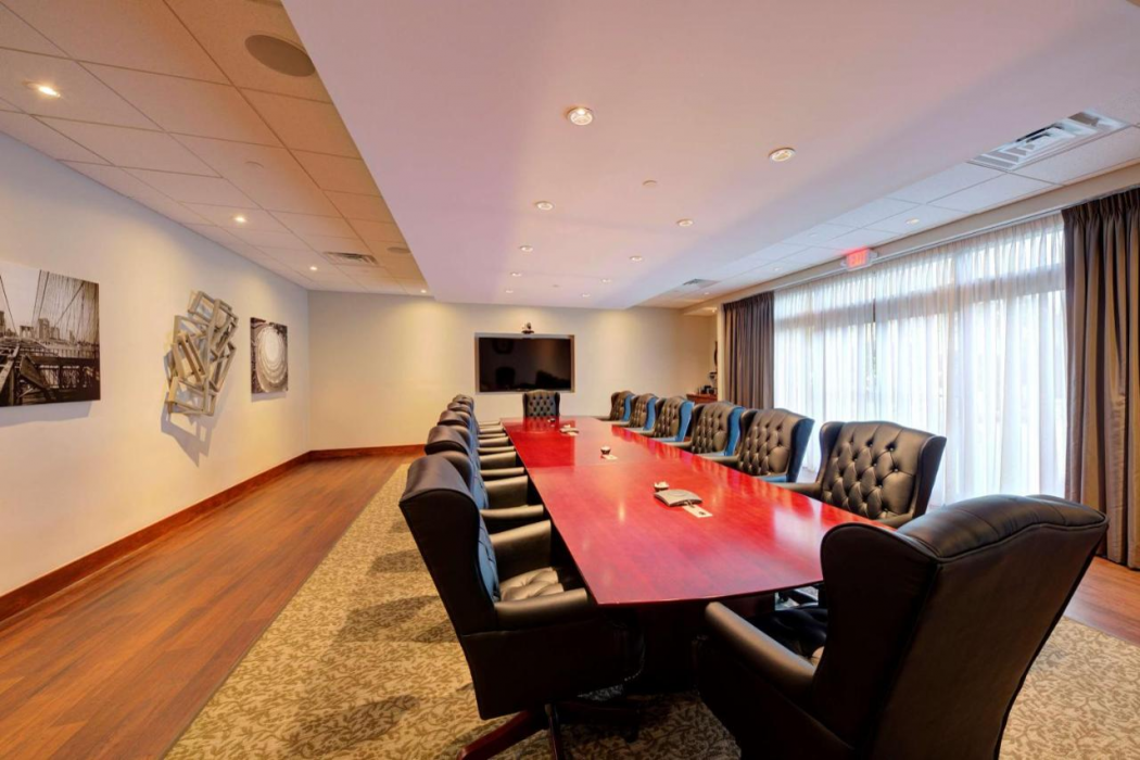 Heritage Hotel, Golf, Spa & Conf Ctr 13/26