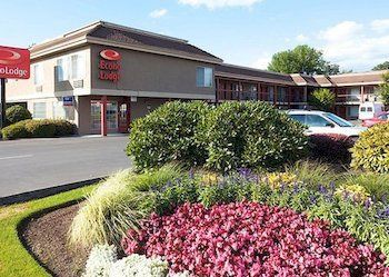 Econo Lodge Southeast 1/13