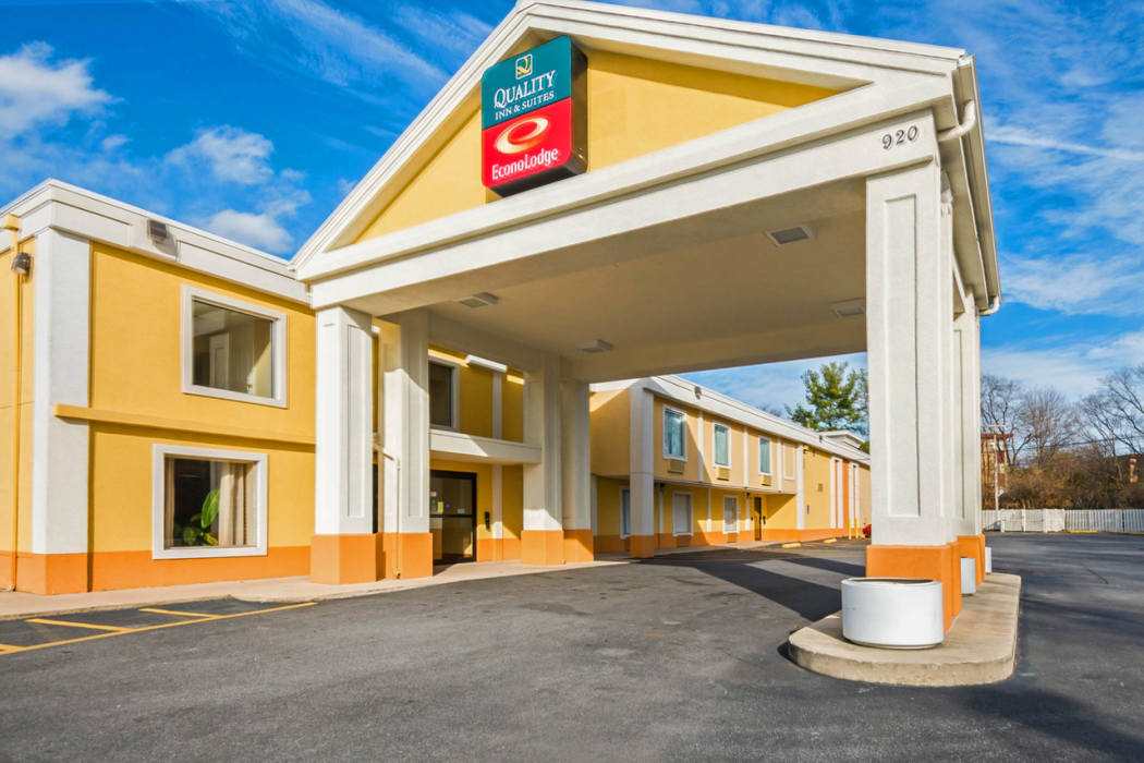 Quality Inn & Suites Hagerstown 1/35