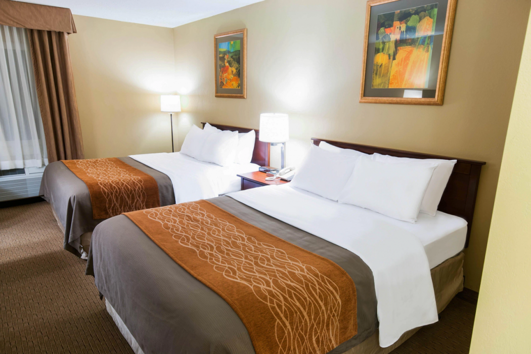 Comfort Inn New Holland Amish Country 11/33