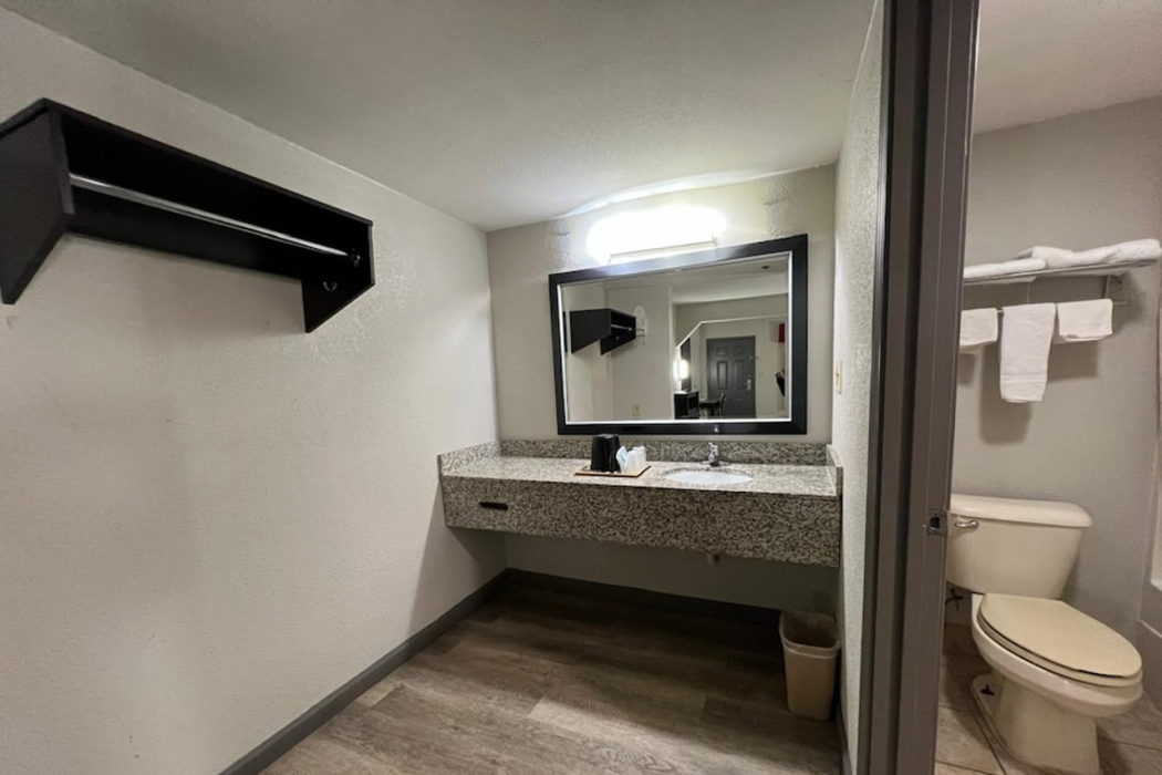 Speedway Inn & Suites Griffin US 19 28/69