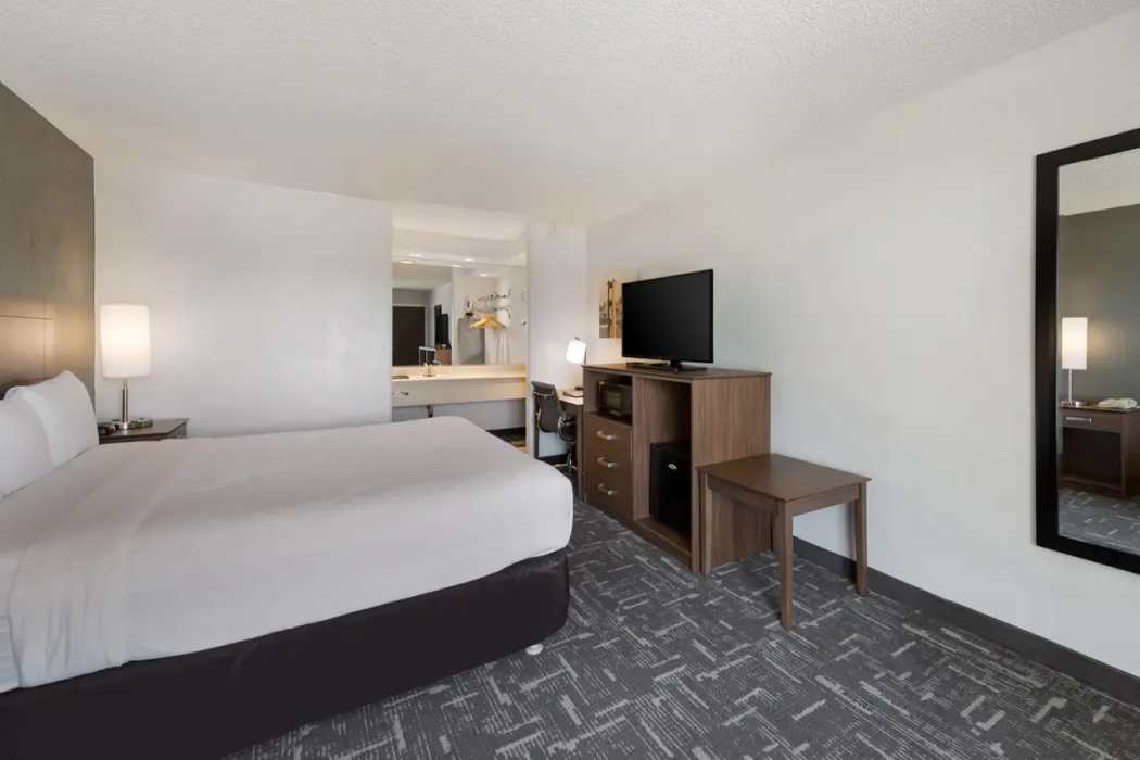 Clarion Hotel Concord/Walnut Creek 12/48