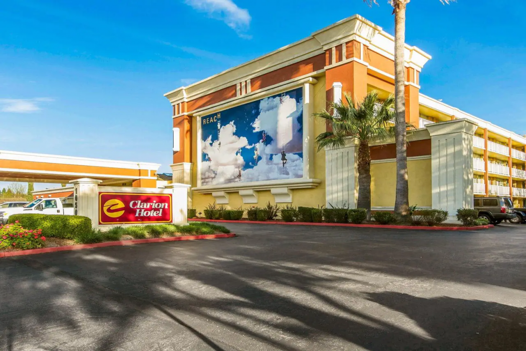 Clarion Hotel Concord/Walnut Creek 1/48