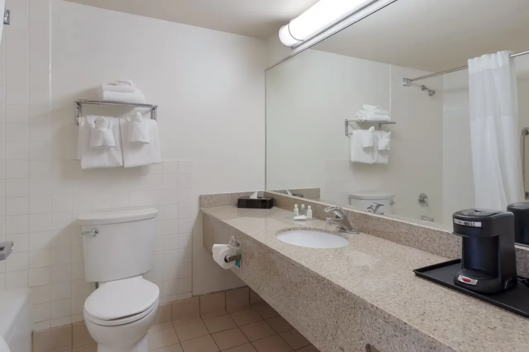 Clarion Hotel Concord/Walnut Creek 24/48