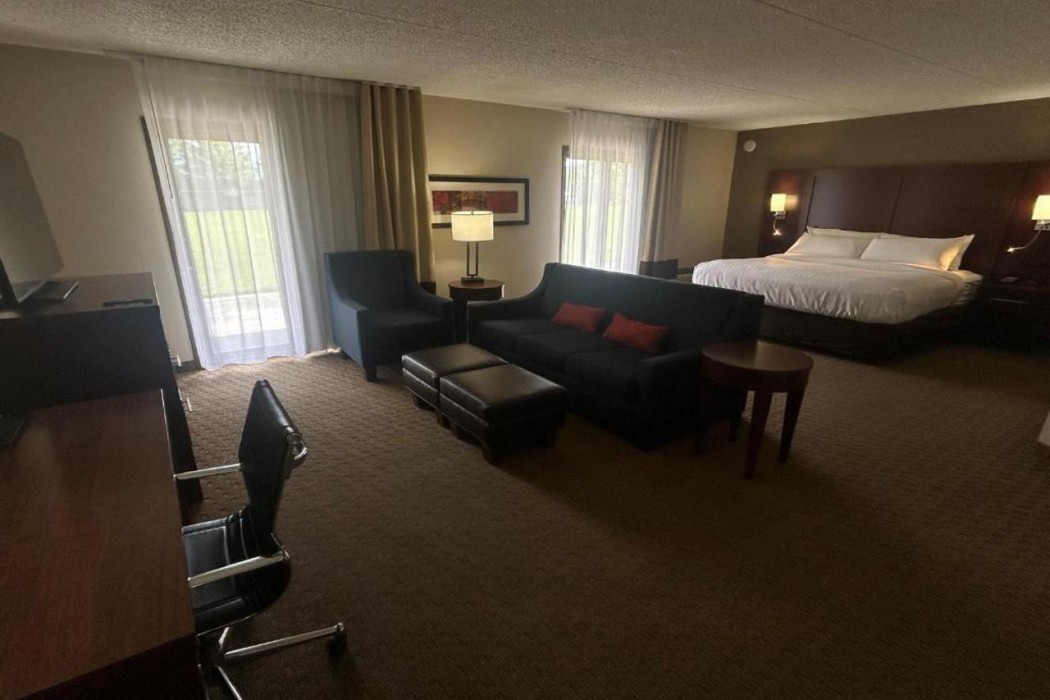 Best Western Rochelle Inn & Suites near DeKalb 5/33