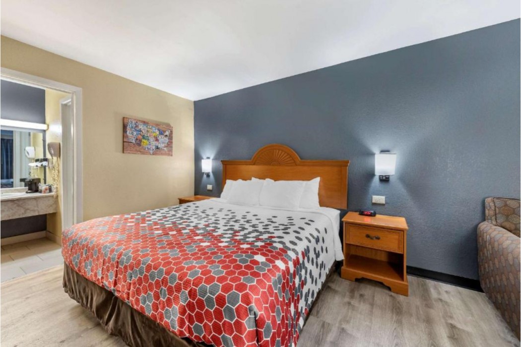Econo Lodge Erlanger - Cincinnati Airport 8/18