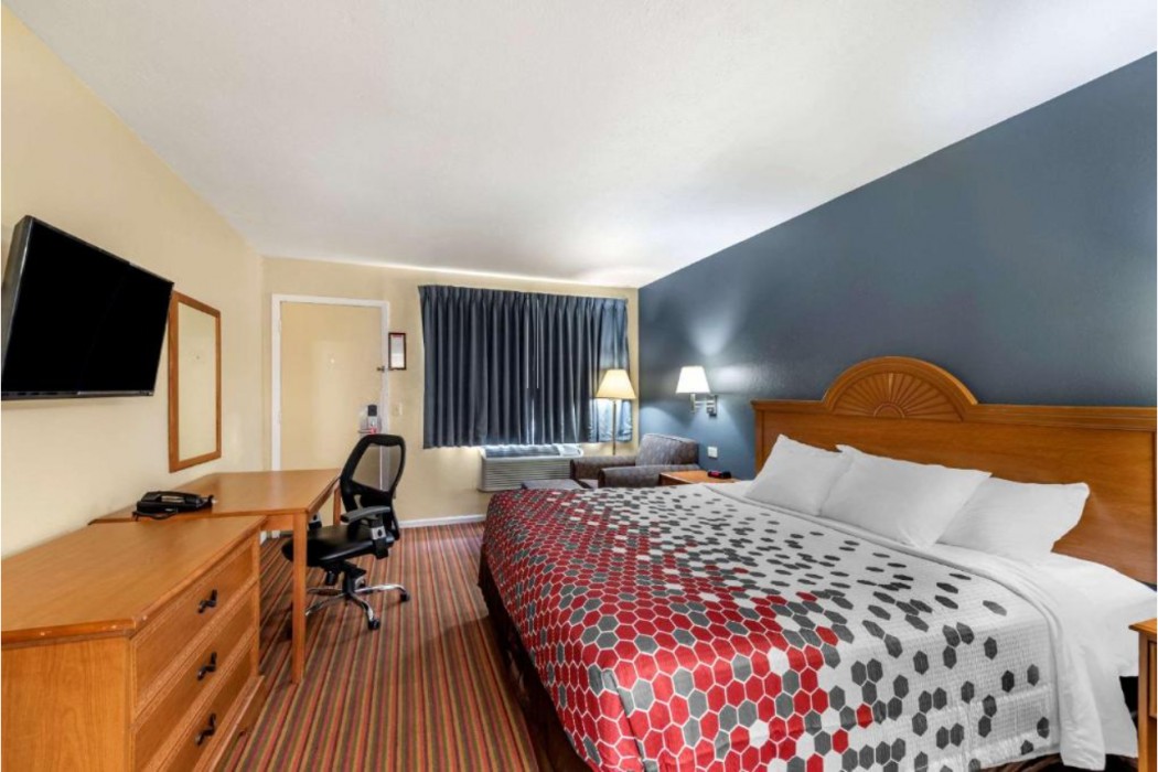 Econo Lodge Erlanger - Cincinnati Airport 9/18