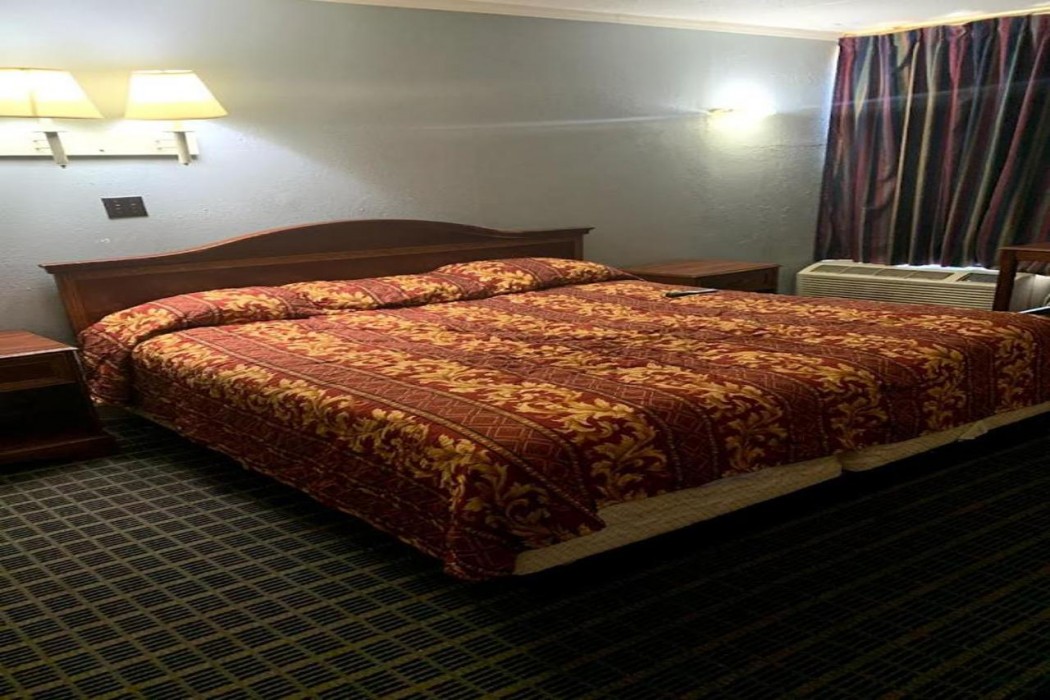 Rodeway Inn Charlotte South 9/52