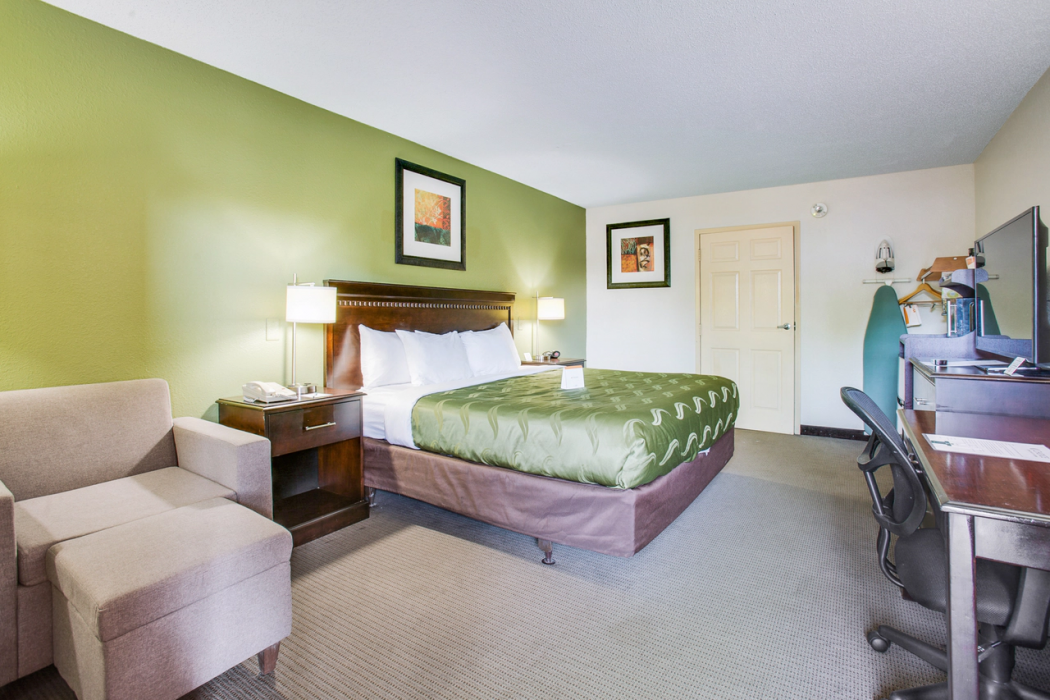 Quality Inn Fort Campbell 10/28