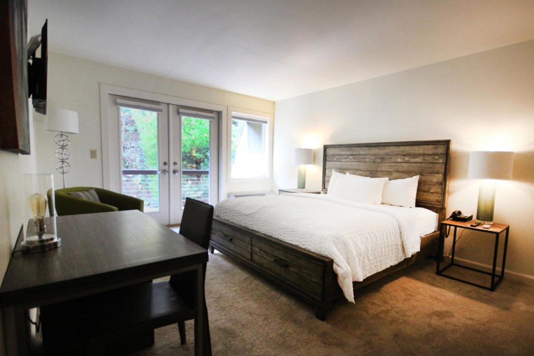 The Woodland Inn and Resorts 11/37