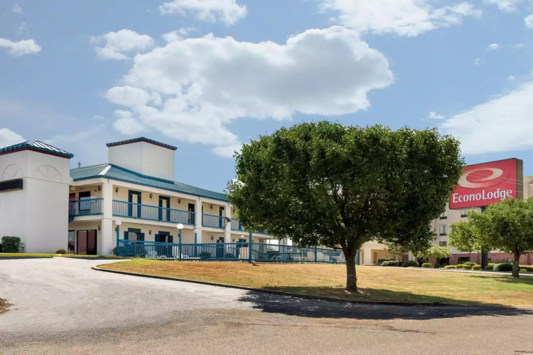 Econo Lodge Canton I-55 1/27