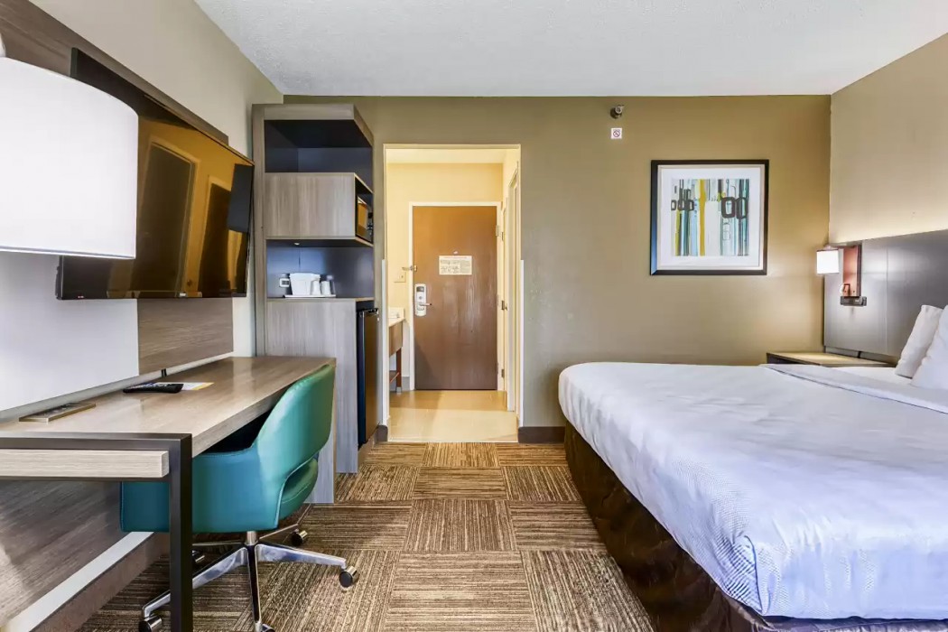 Comfort Inn Shepherdsville - Louisville South 7/24