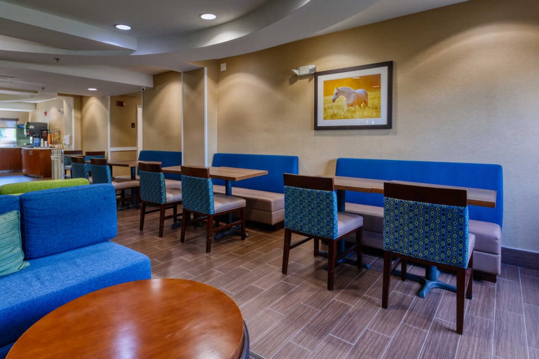 Comfort Inn Shepherdsville - Louisville South 19/24
