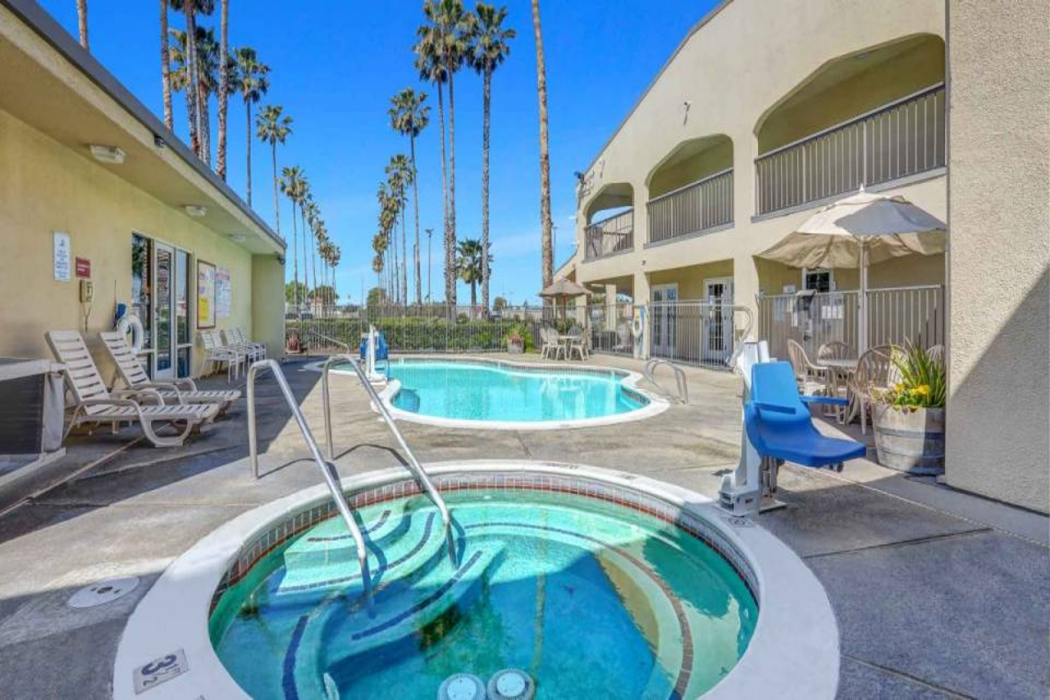 Motel6 Lodi, CA 28/47