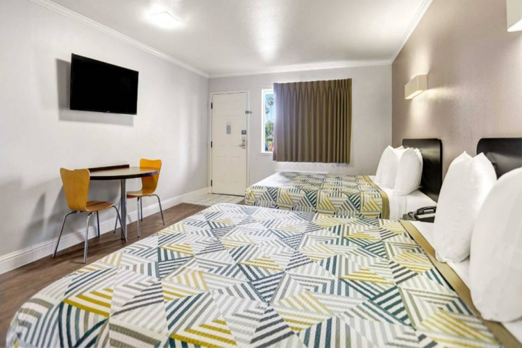 Motel6 Lodi, CA 11/47