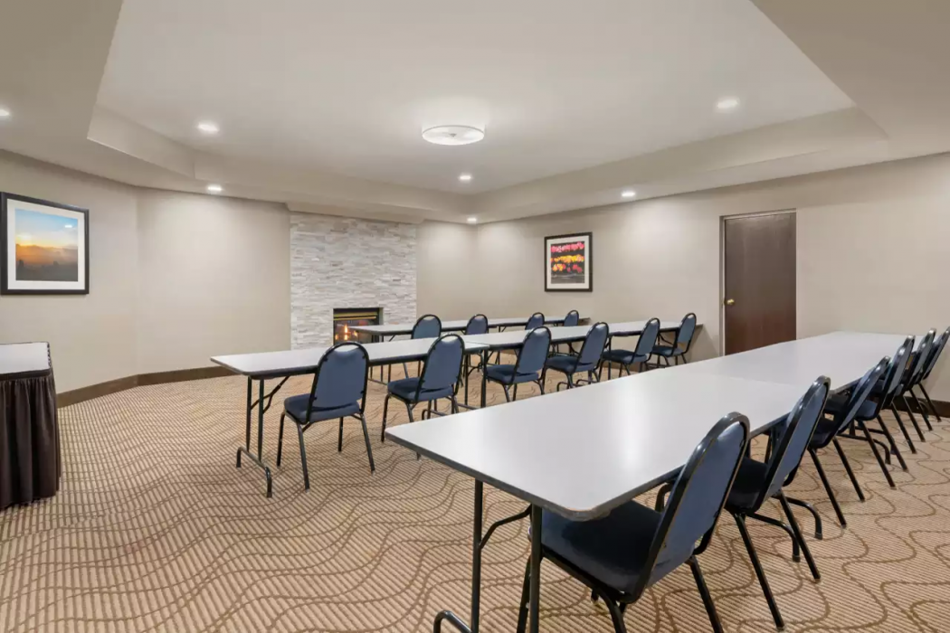 Comfort Suites Lafayette University Area 20/56