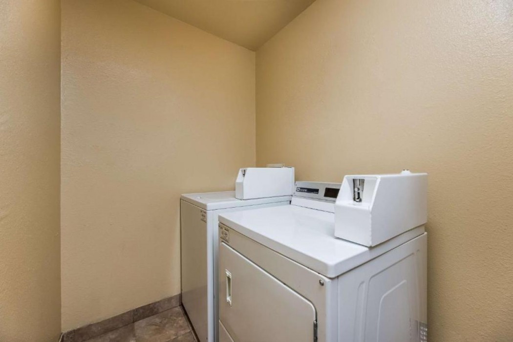 SureStay Plus Hotel by Best Western Silver City 12/27