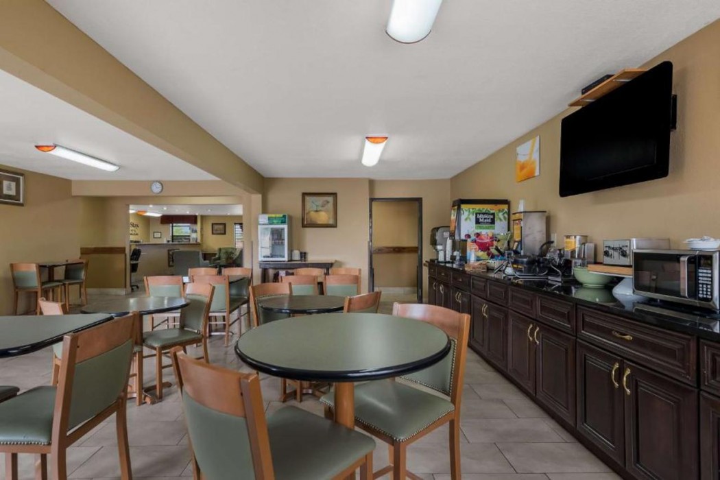 SureStay Plus Hotel by Best Western Silver City 13/27