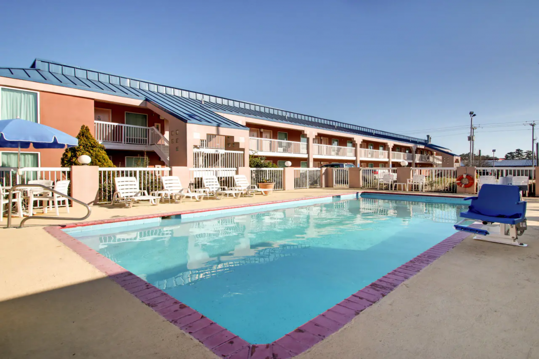 Quality Inn Brookhaven, MS 21/30