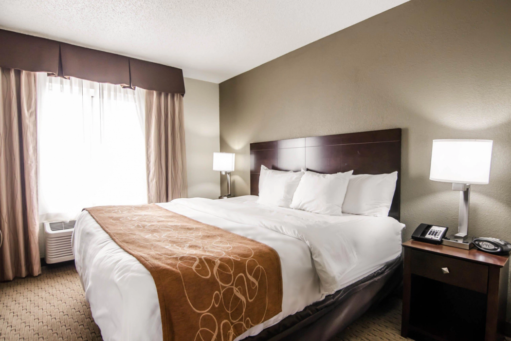 Quality Suites St. Joseph 4/24