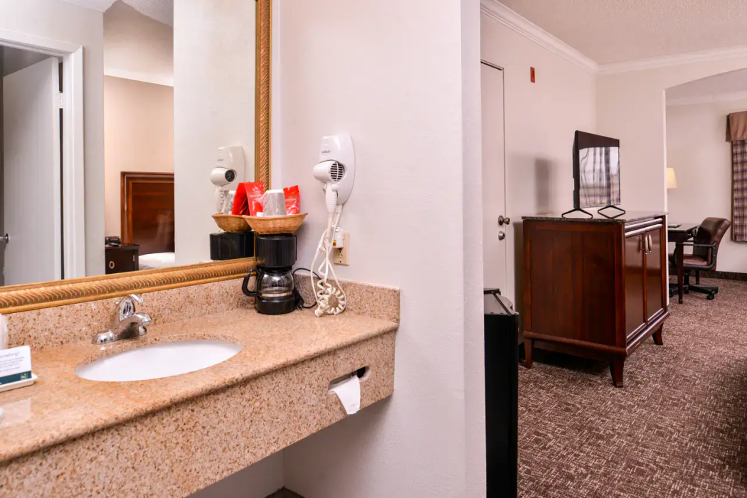 Quality Inn & Suites Beaumont 11/32