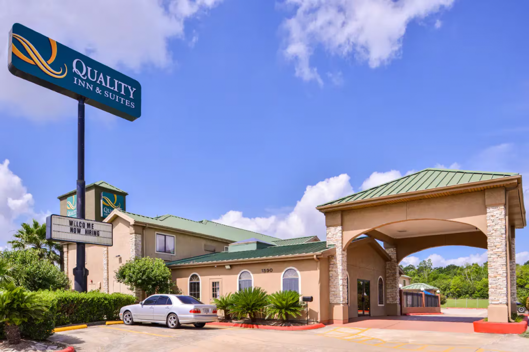 Quality Inn & Suites Beaumont photo3