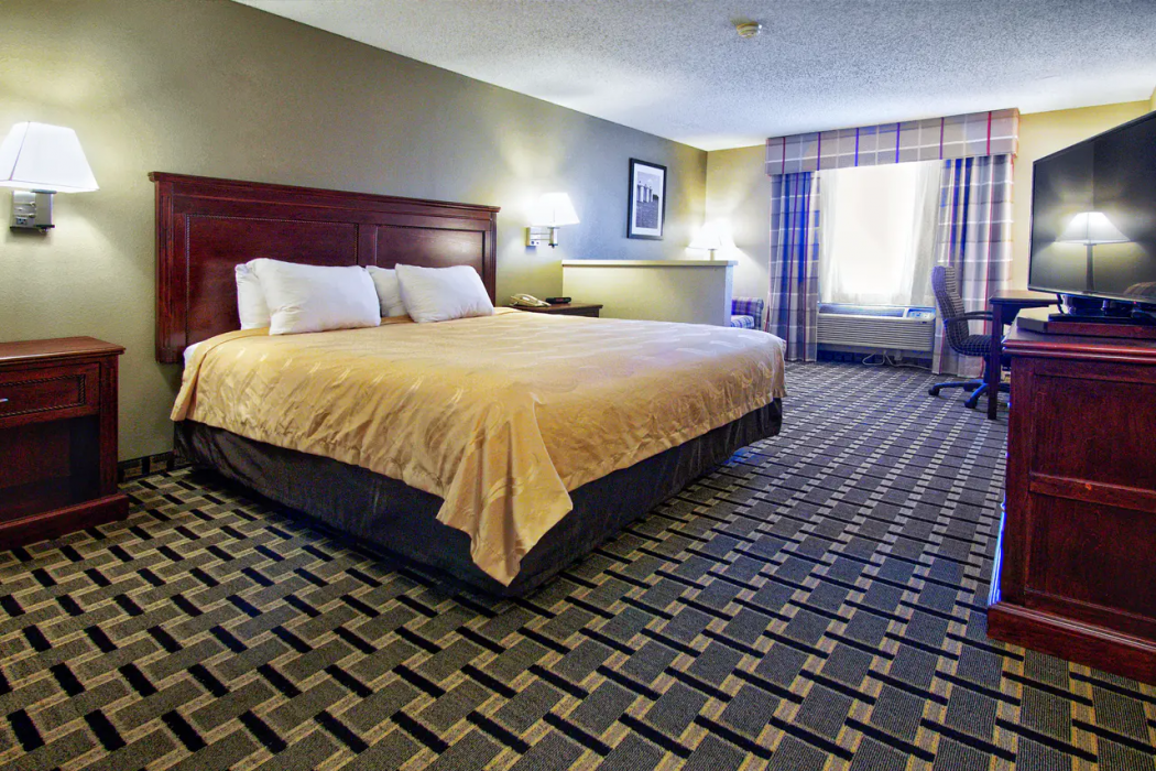 Quality Inn Moore Oklahoma City 32/49