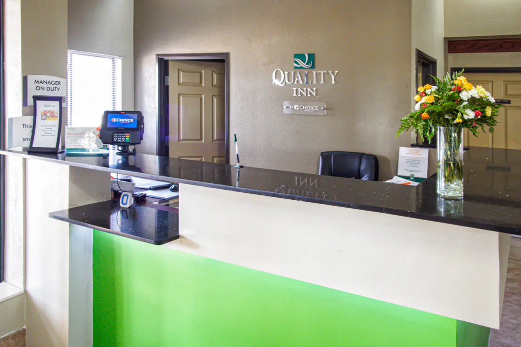 Quality Inn Moore Oklahoma City 6/49