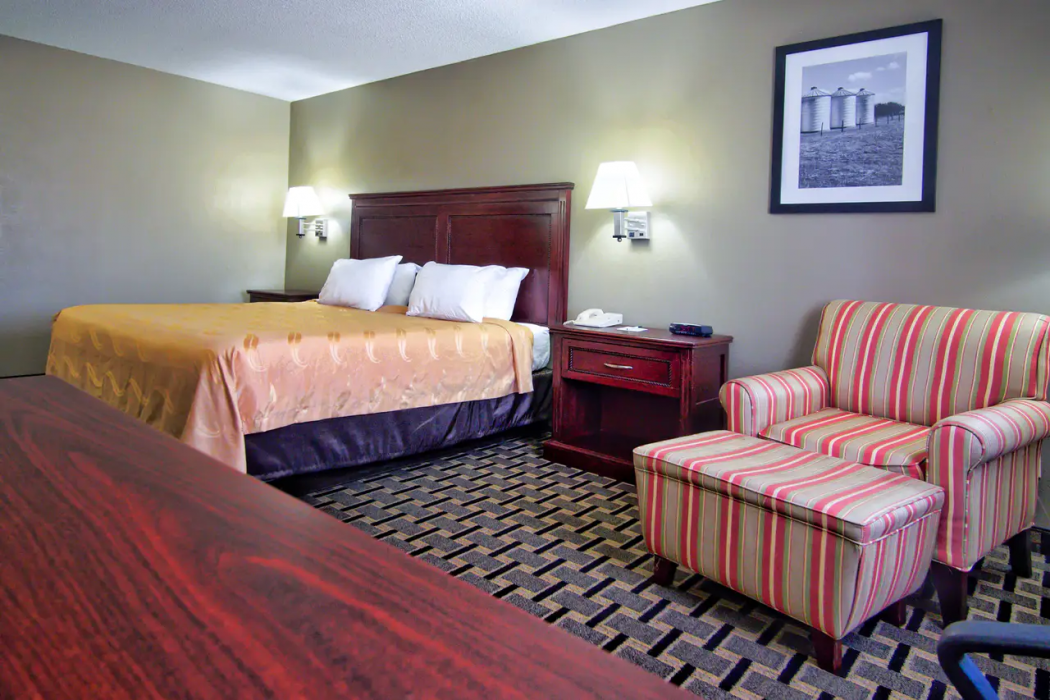 Quality Inn Moore Oklahoma City 18/49