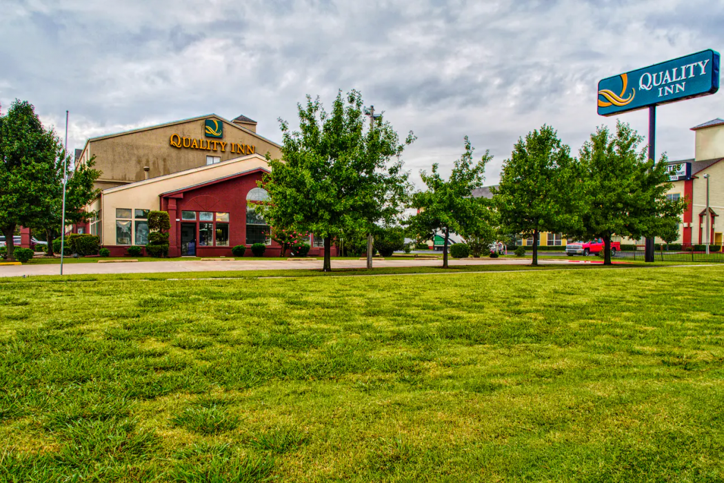 Quality Inn Moore Oklahoma City 2/49