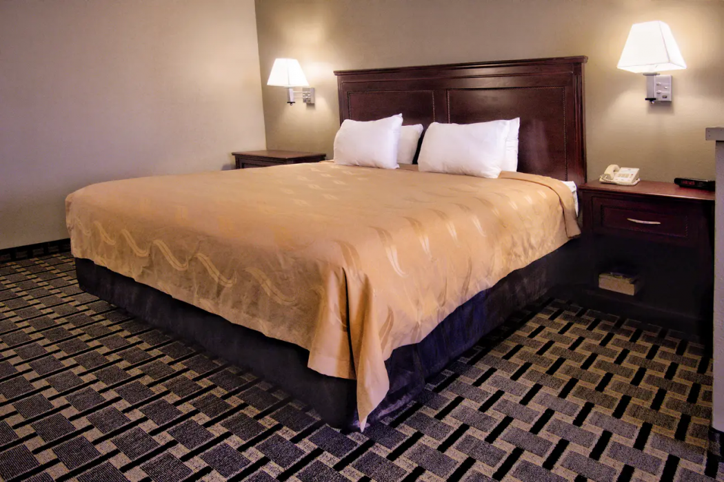 Quality Inn Moore Oklahoma City 24/49