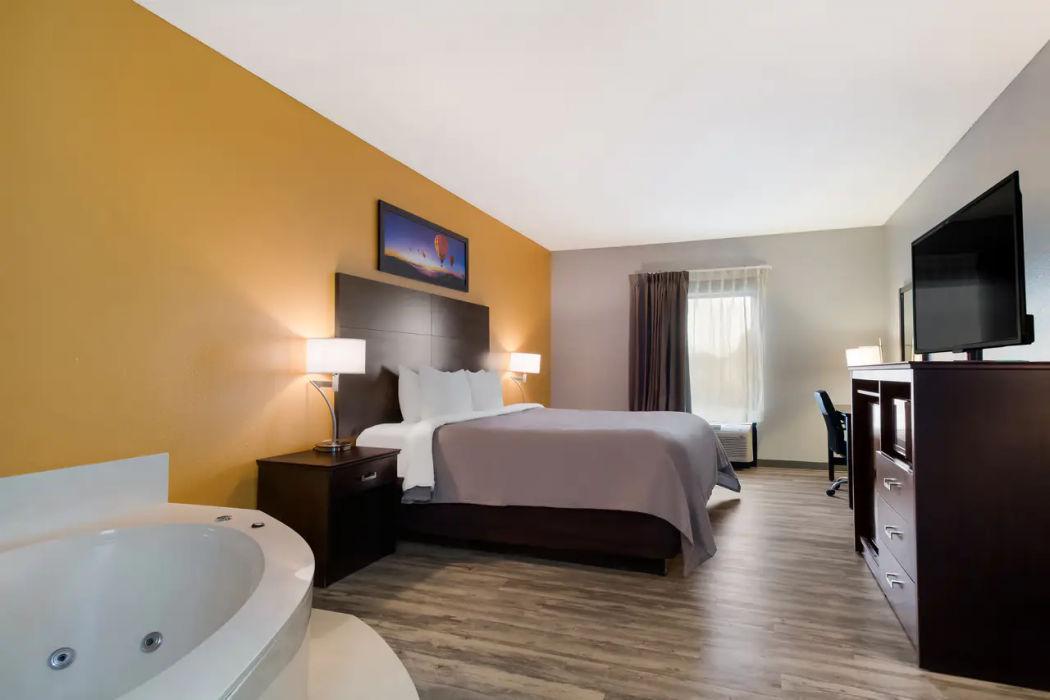Quality Inn Columbia I-65 9/21
