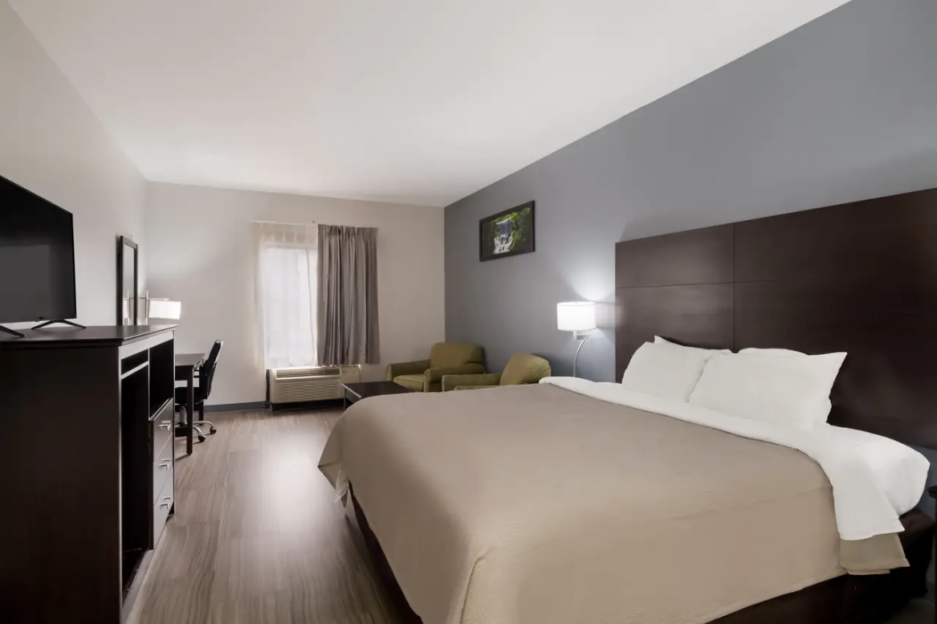 Quality Inn Columbia I-65 11/21