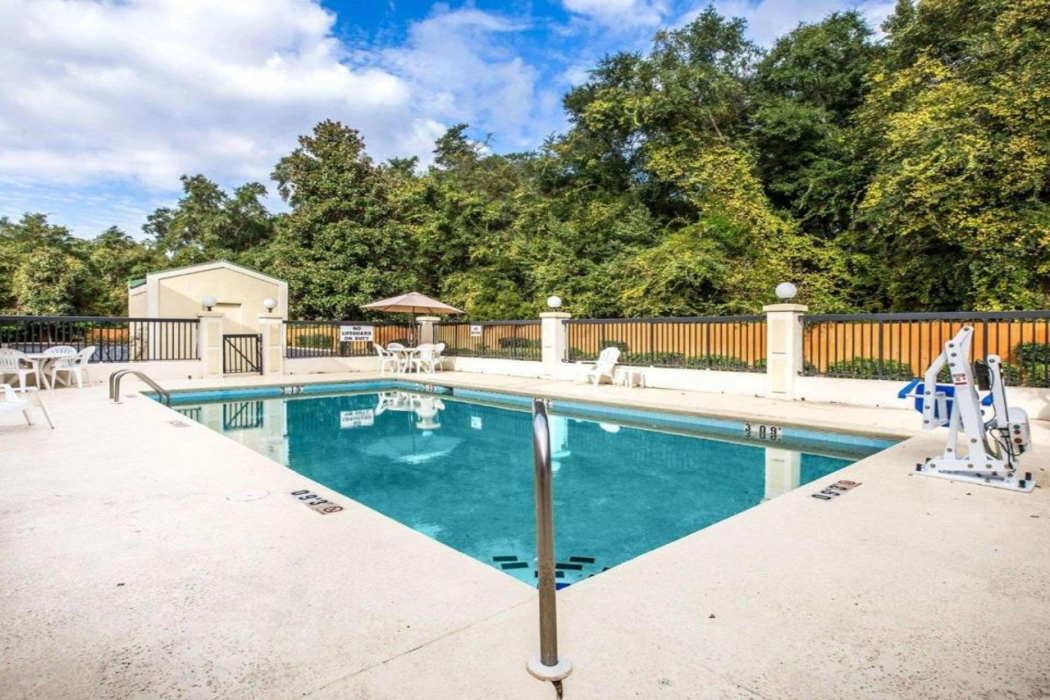 Quality Inn Darien-North Brunswick 18/25