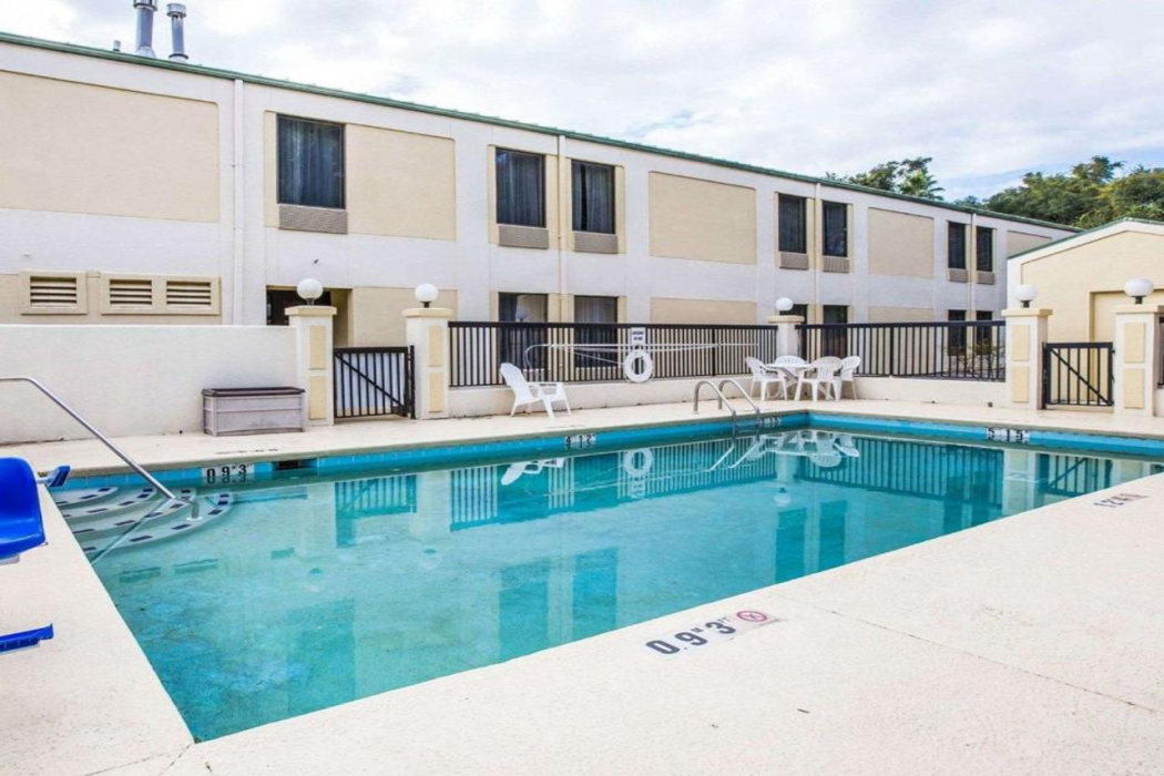 Quality Inn Darien-North Brunswick 17/25