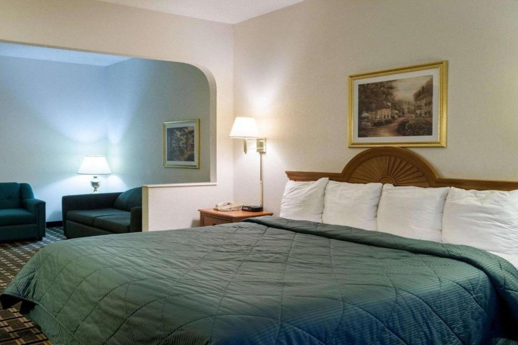 Quality Inn Magee,MS 4/9