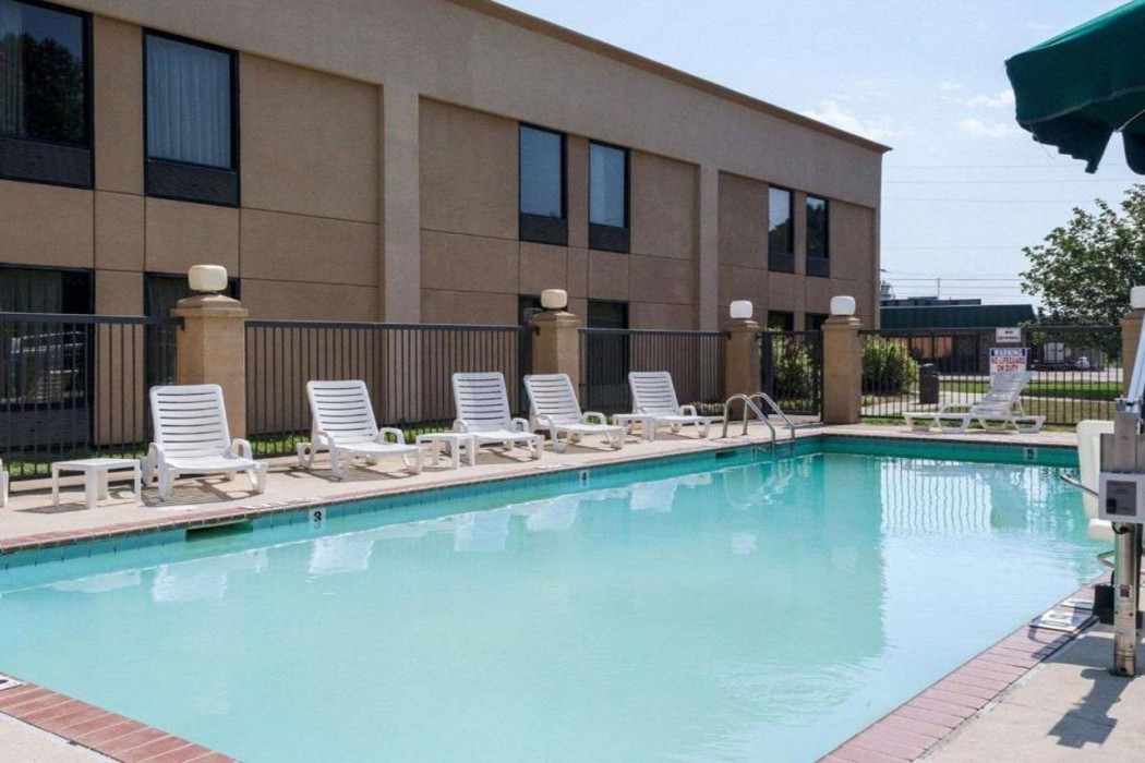 Quality Inn Magee,MS 9/9