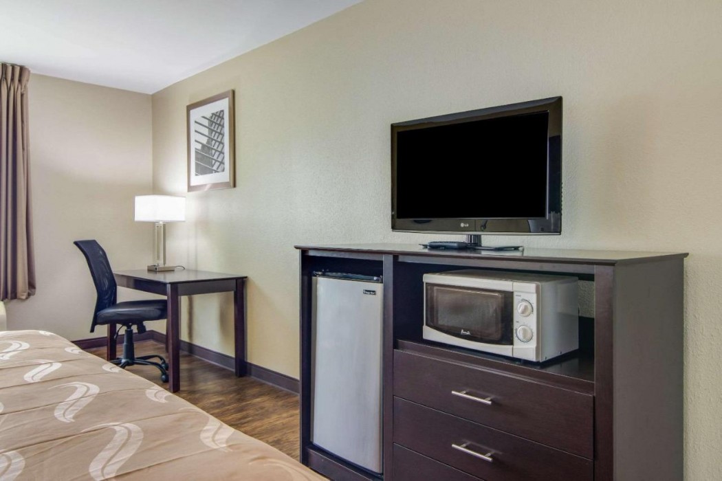 Quality Inn and Suites Canton, GA 9/25