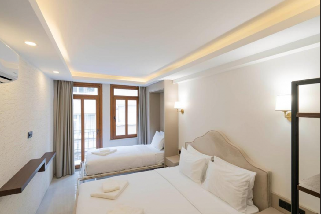 Arach Hotel Harbiye 27/73