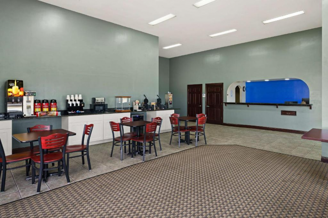 SureStay by Best Western Gulfport 18/25