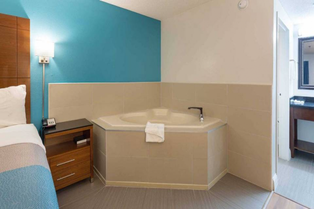 Motel6 Albany, GA 7/40